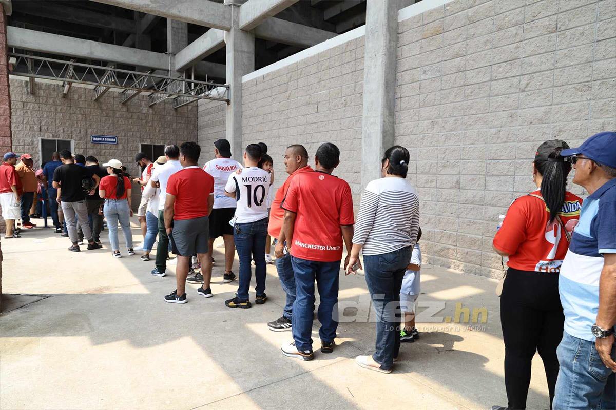 La invasión roja que hubo en Choluteca para la “final” entre UPN y Vida por el no descenso en la Liga Nacional