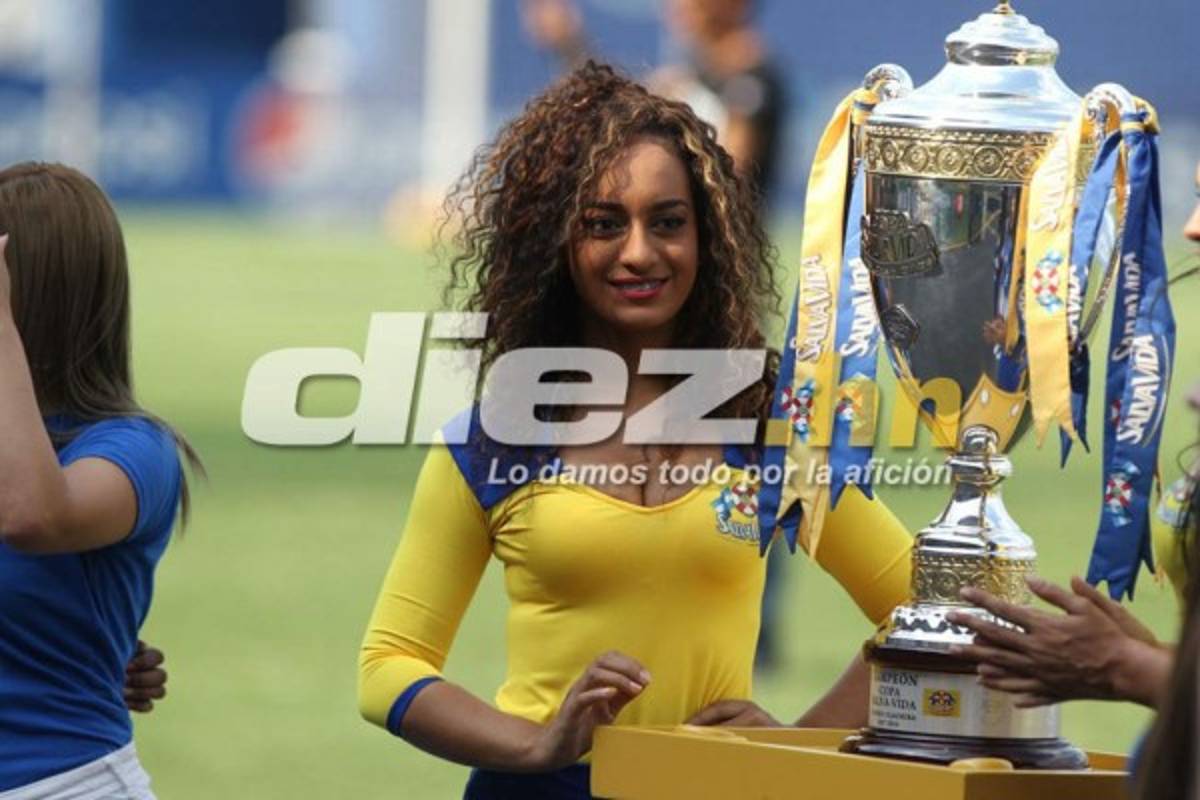 ¡Qué lindas! El lado más sexy del clásico Motagua-Olimpia en el estadio Nacional
