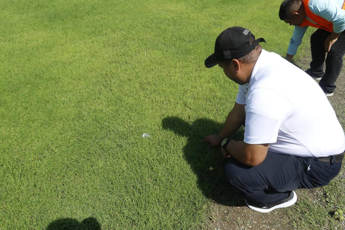 Estadio Morazán, en malas condiciones tras millonaria inversión: así de deteriorada luce la nueva cancha