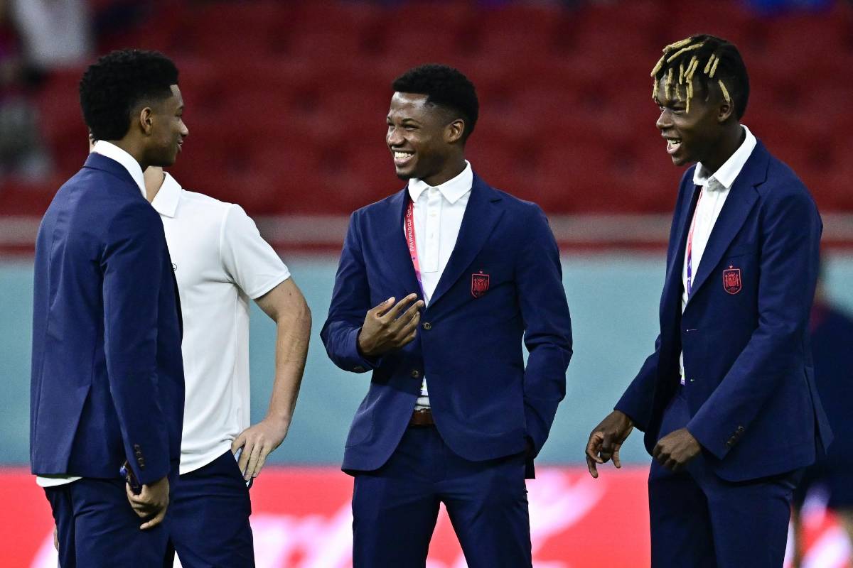 El reconocido DT que llegó a apoyar a Costa Rica, la charla Luis Enrique-Suárez y ¿quién era la preciosa tica en las gradas?