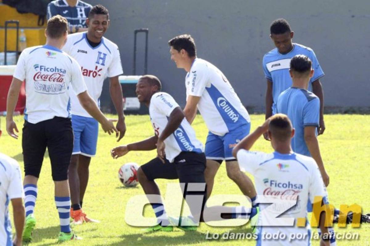 FOTOS: Carlo Costly irradia optimismo en su primer entreno con Honduras