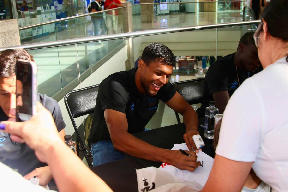 Menjívar lanza una promesa y el pedido especial que recibió previo a la Supercopa