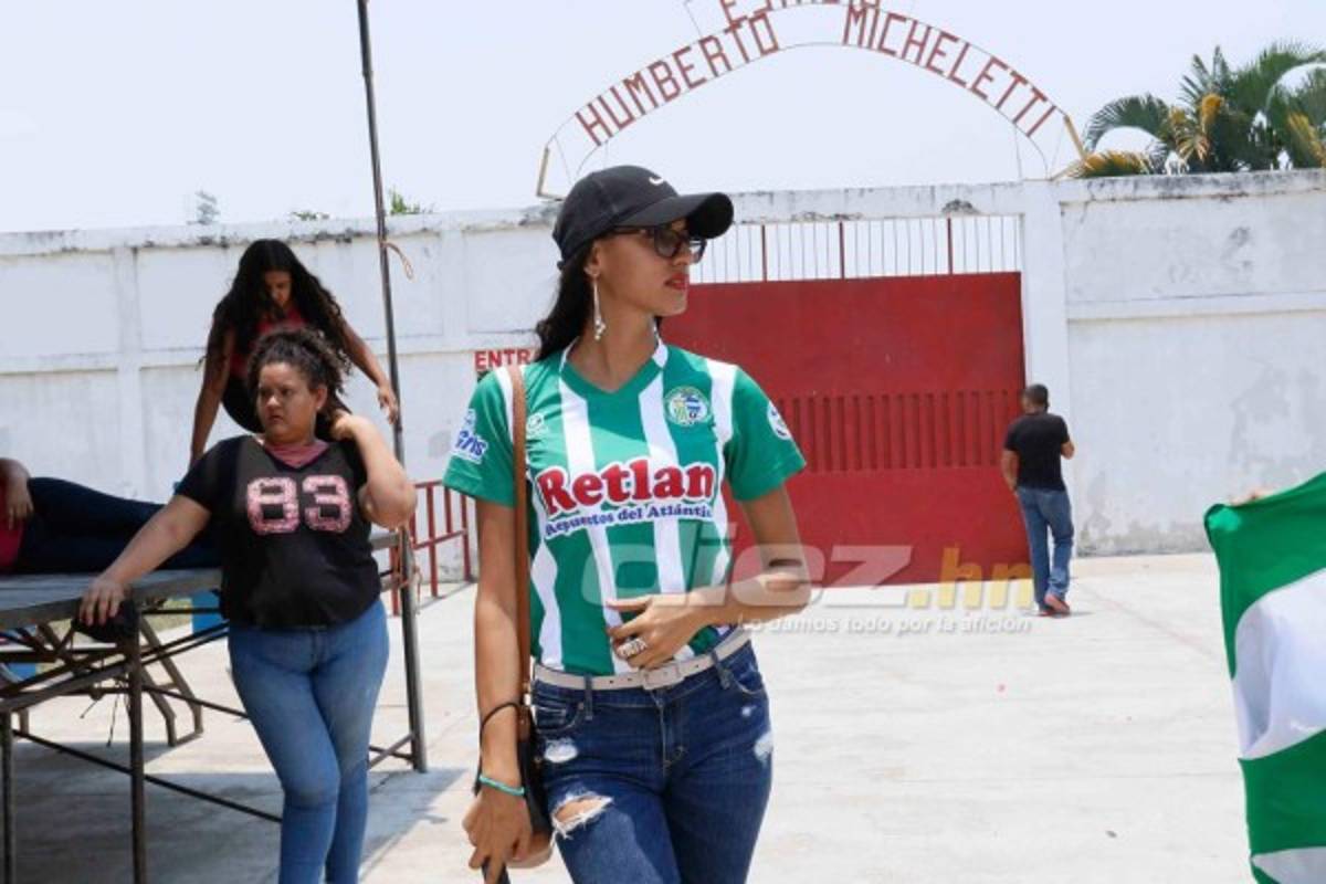 ¡Ambientazo! Progeseños y olanchanos viven una fiesta en el Humberto Micheletti