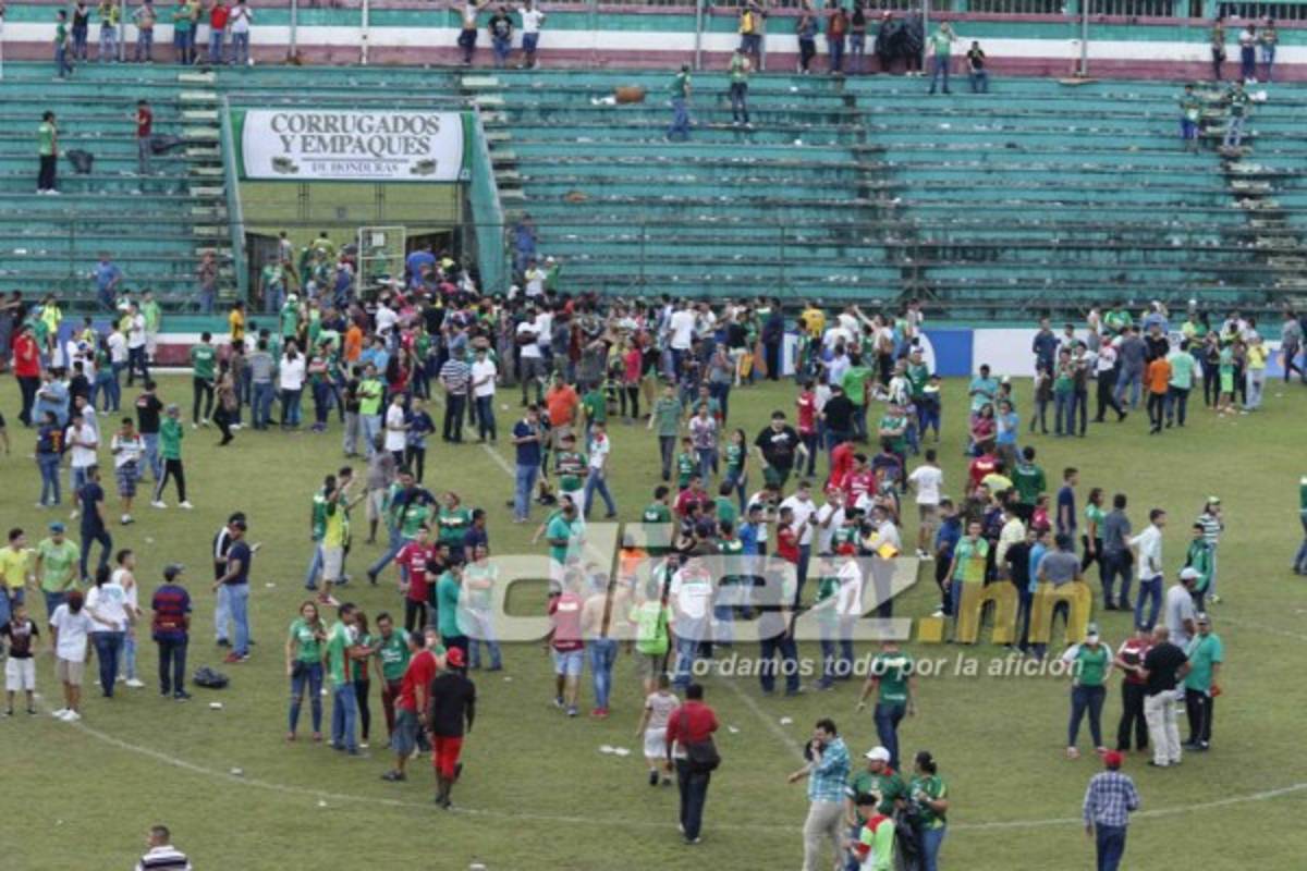 Las imágenes que no viste en TV de incidentes en el Yankel Rosenthal