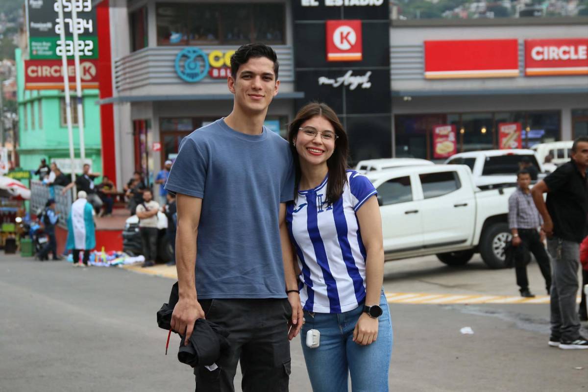 La petición a Andy Najar, la chica que estuvo ante Costa Rica, vuelve contra Haití y las pancartas en el Nacional