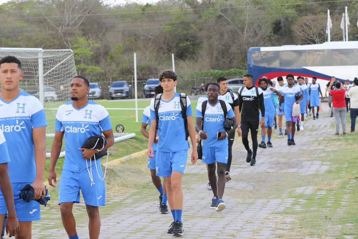 ¡Entreno al máximo! Los alimentos de Palma y Quioto, además la dura lucha que tienen los porteros en la Selección de Honduras