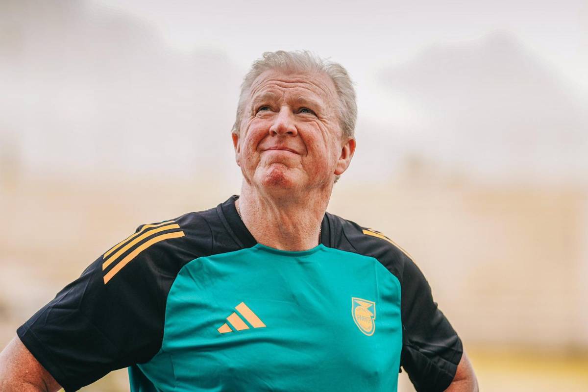 Giro inesperado: Técnico renunció a pesar de estar en el repechaje al Mundial 2026