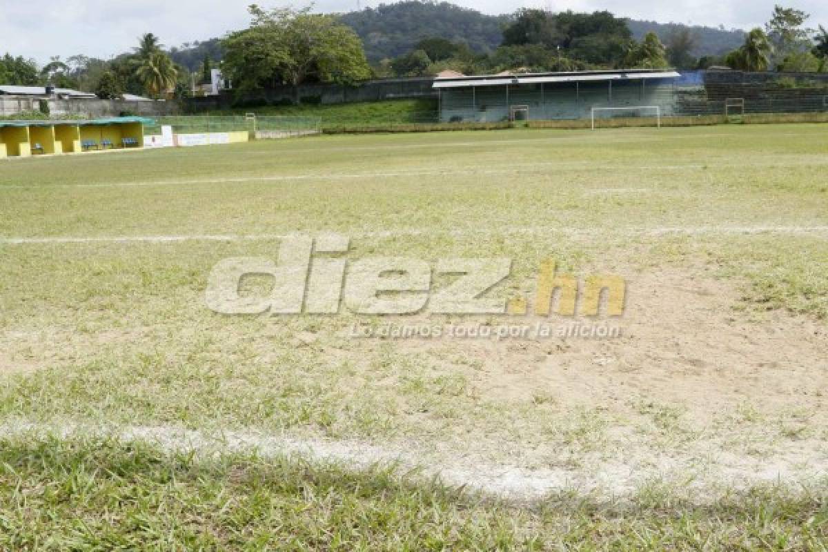 Así luce el descuidado estadio Alfredo León Gómez de la ciudad de Tela