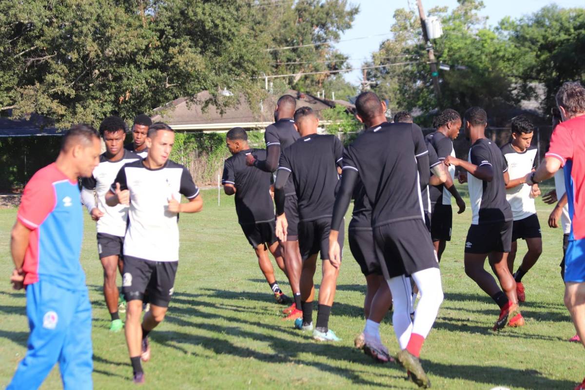 ¿Jugarán Chirinos y Arboleda? Olimpia entrena en Nueva Orleans con muchas bajas y se alista para su amistoso: fecha y hora