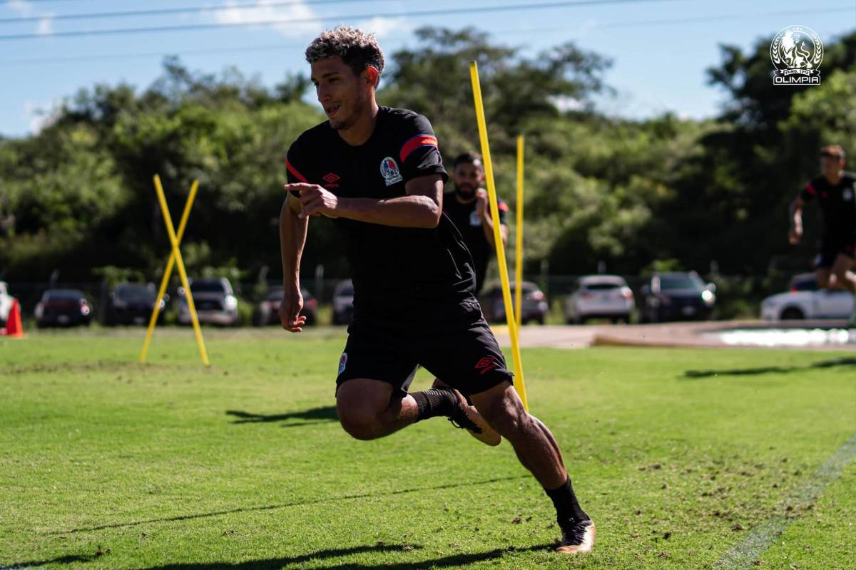 Así fue el último entreno de Olimpia previo a la semifinal: La gorra de Pedro Troglio en conmemoración al récord y Jorge Álvarez listo