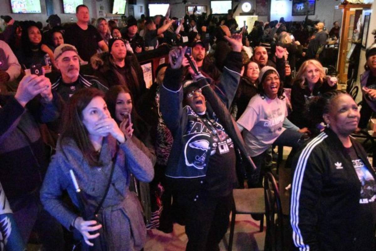 Así festejaron los aficionados de los Eagles, flamantes campeones del Super Bowl LII