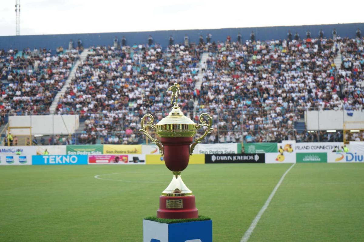 ¿Quién es la de azul? Las bellezas en el duelo de tiktokers Honduras-El Salvador; Milagro Flores levanta suspiros