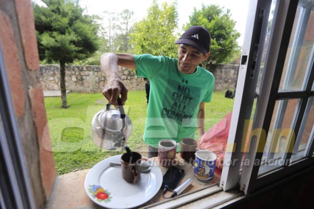 FOTOS: Óscar Lagos, un futbolista golpeado duramente por las drogas