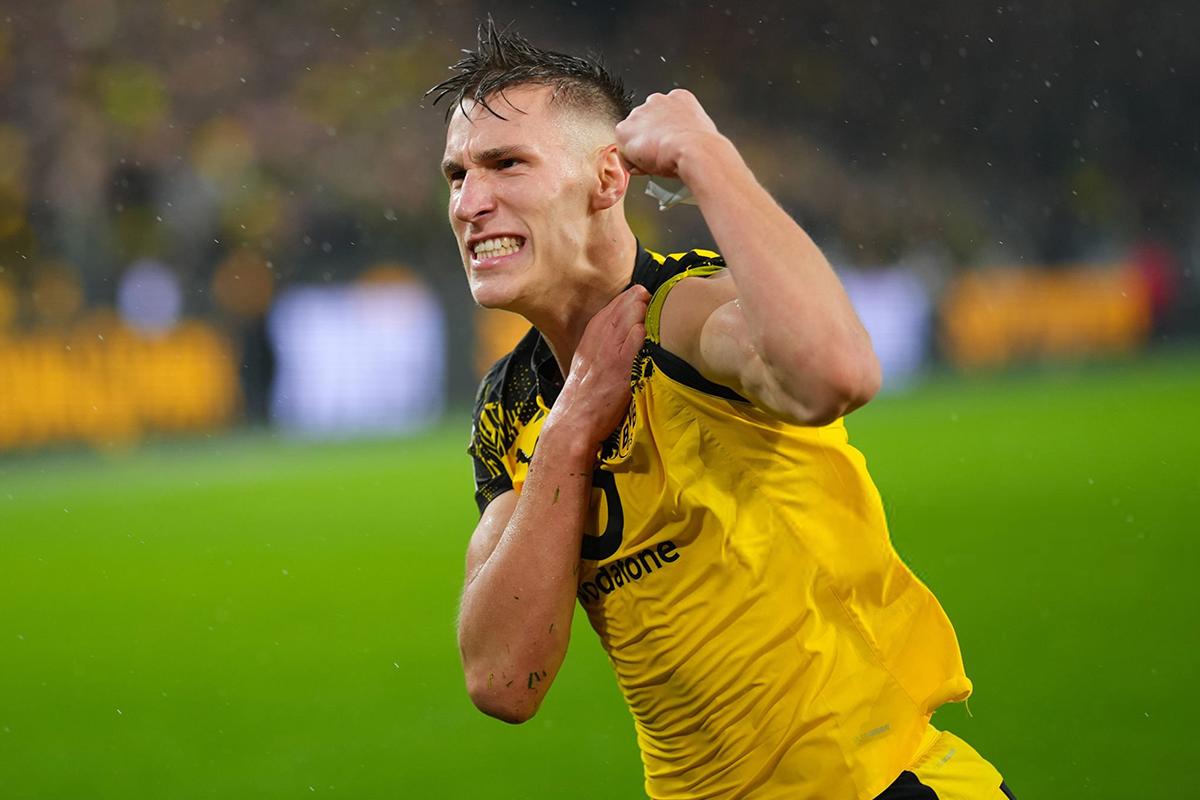 Barcelona va por el mejor central del mundo para sustituir a Ronald Araújo: Flick ya dio el 'ok'