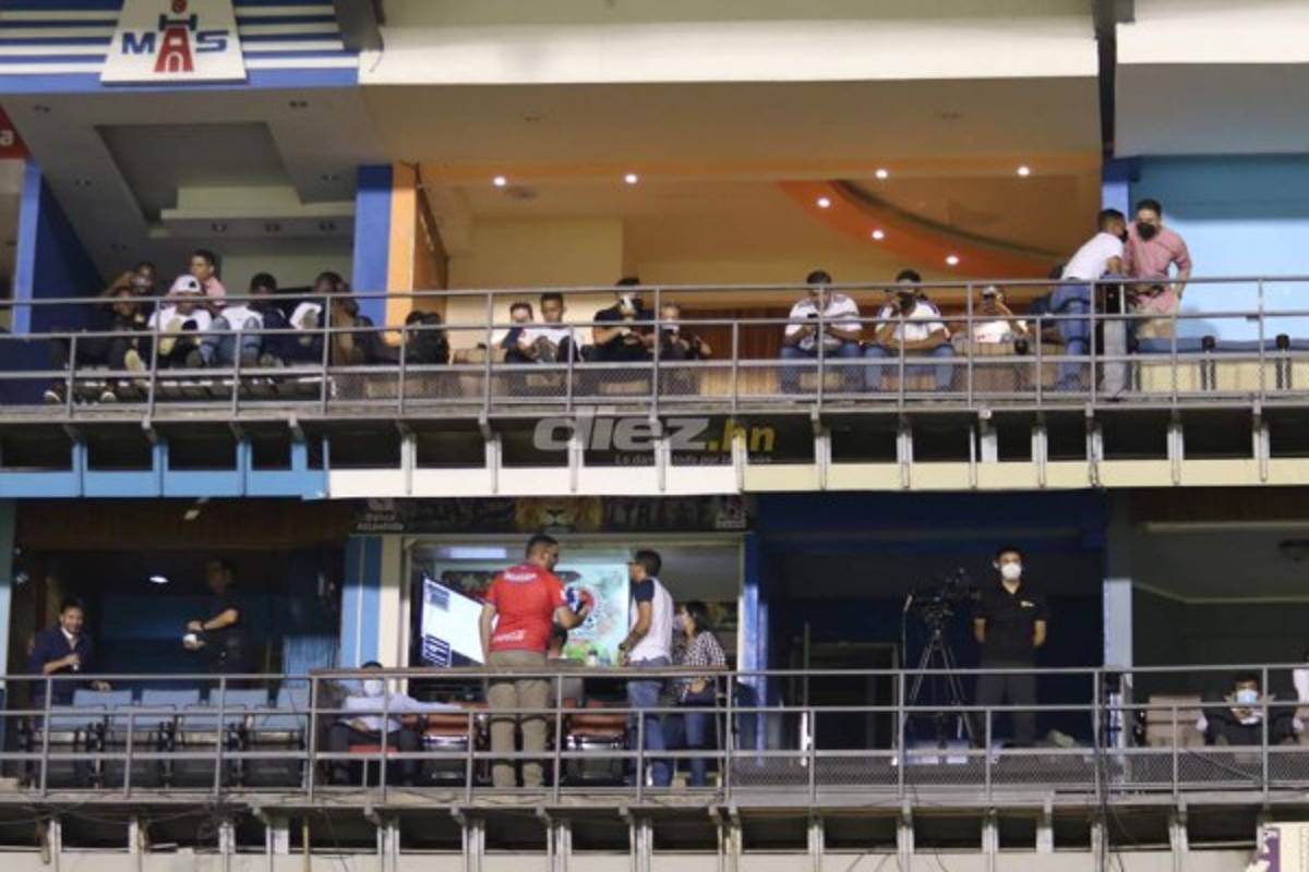 La cábala que no le funcionó a Diego, el inesperado 'pilotaje' incluido y la llegada de Troglio al Nacional