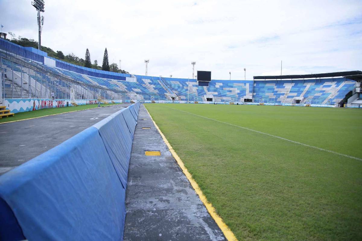 Así embellecen el Estadio Nacional para el Honduras - México: mantenimiento especial y los cambios en la cancha