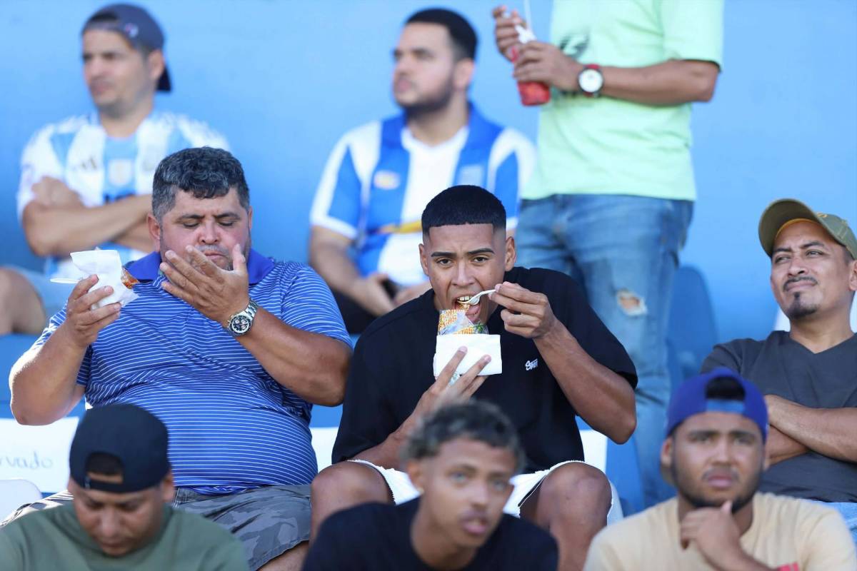 ¡La Ceiba de fiesta! Victoria celebró por lo alto, fichaje del Olimpia presente y exmundialista llegó a la final de Reservas