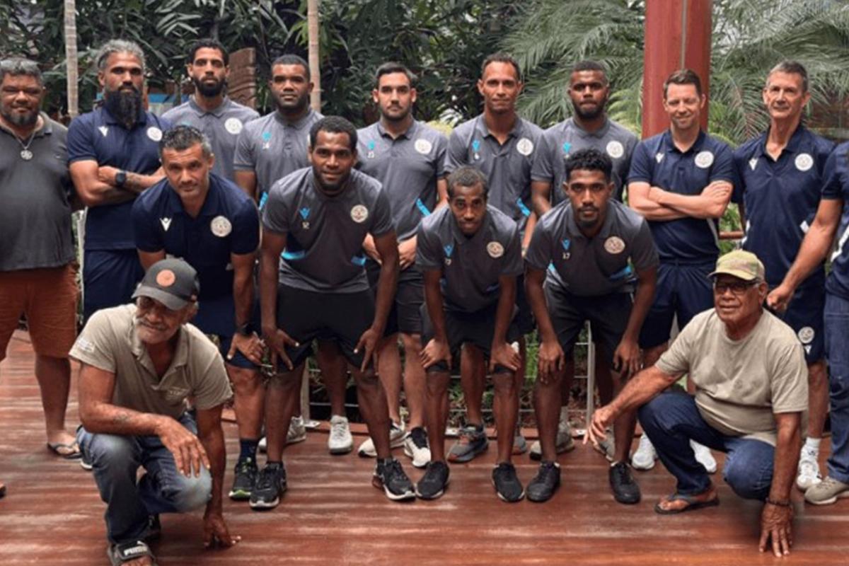 ¡Blindada y con escolta! La selección más humilde del repechaje llegó a México y sueña con el Mundial 2026