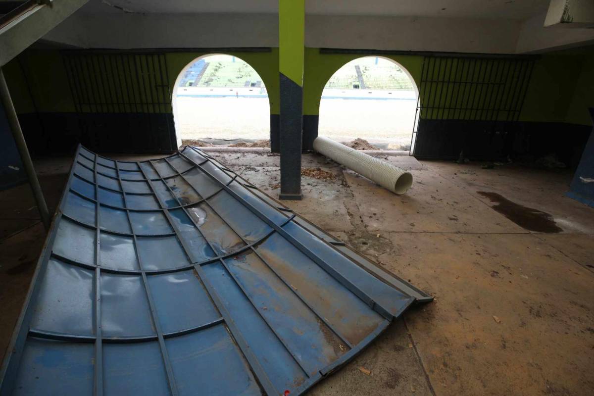 Así luce el estadio Juan Ramón Brevé Vargas, que recibe los trabajos de remodelación para cambio de césped ¿Cuándo finaliza la obra?