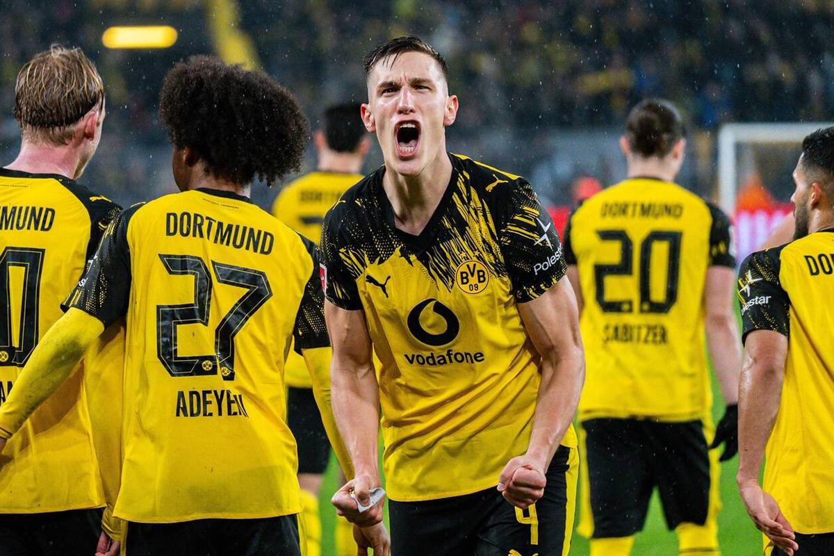 Barcelona va por el mejor central del mundo para sustituir a Ronald Araújo: Flick ya dio el 'ok'