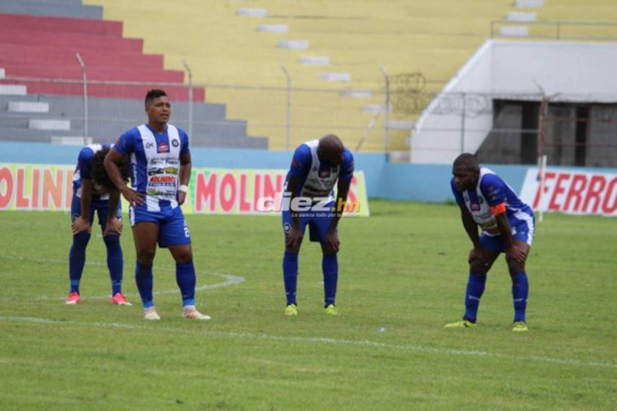 Las dos caras: Alegría y desconsolación de la eliminación del Victoria ante San Juan