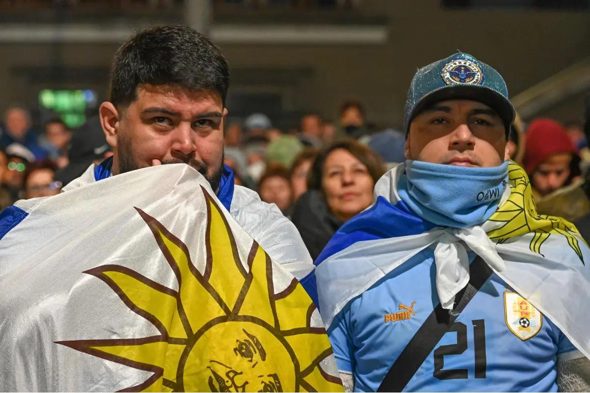 El duro castigo a los jugadores de Uruguay tras el fracaso del Mundial ¿Y Bielsa?