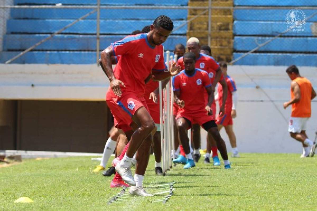 Olimpia se olvida de la polémica con América y se van a la playa; ahora se enfocan en el tricampeonato