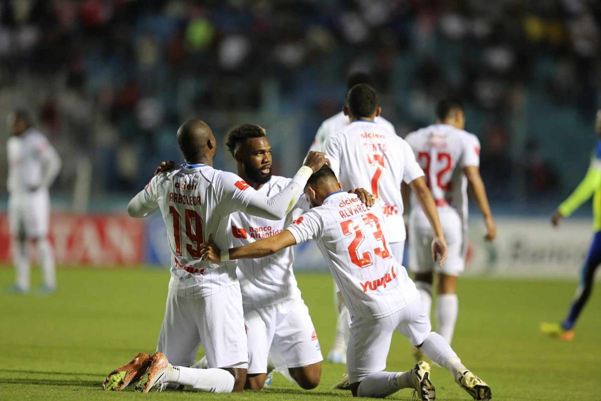 Los equipos que más veces ganaron las vueltas regulares en la historia de Liga Nacional ¿Cuántos títulos lograron al ser líderes?