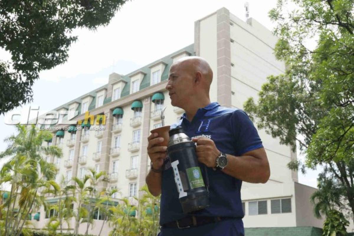 FOTOS: Jugadores de Selección de Honduras llevan alegría a un grupo de niños