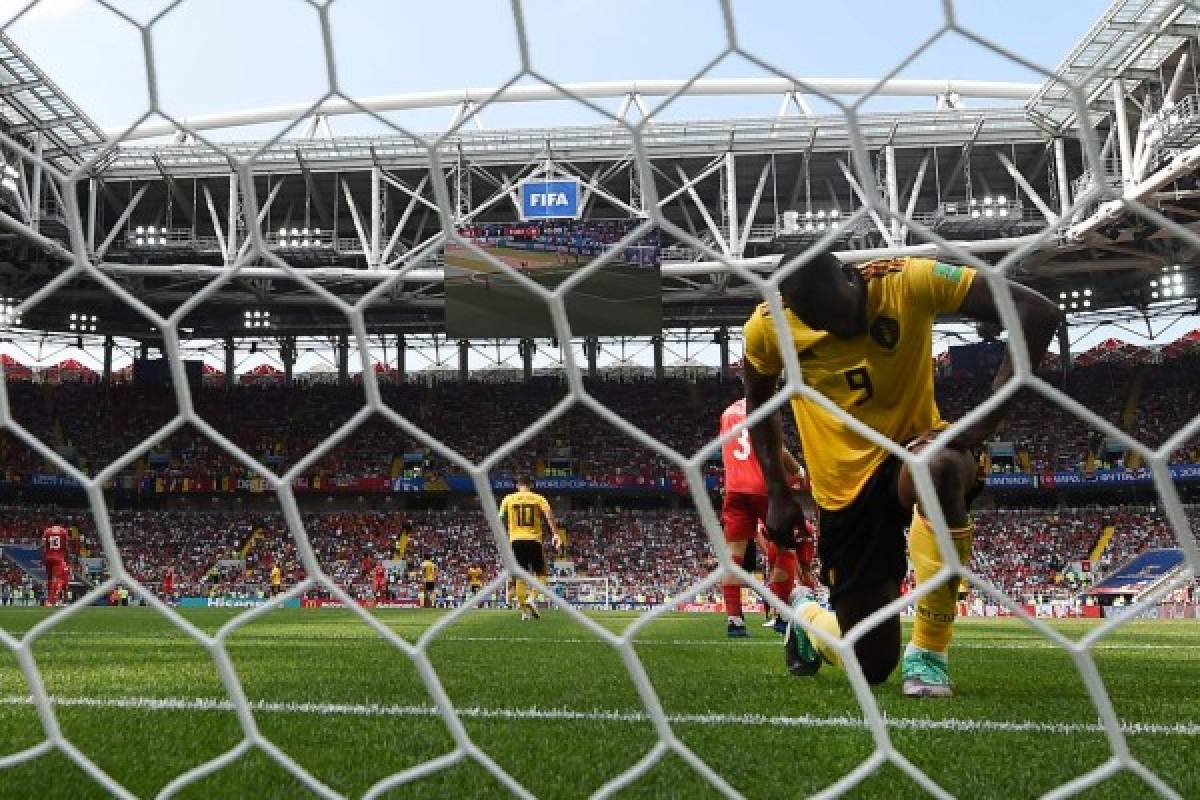 NO SE VIO EN TV: El beso, las lágrimas y las bellezas que adornaron el Bélgica-Túnez en Rusia 2018