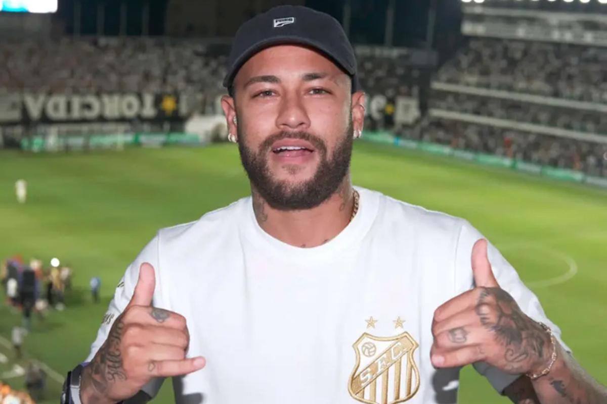 Neymar acepta la propuesta: lo llamó su antiguo club para que juege los próximos seis meses