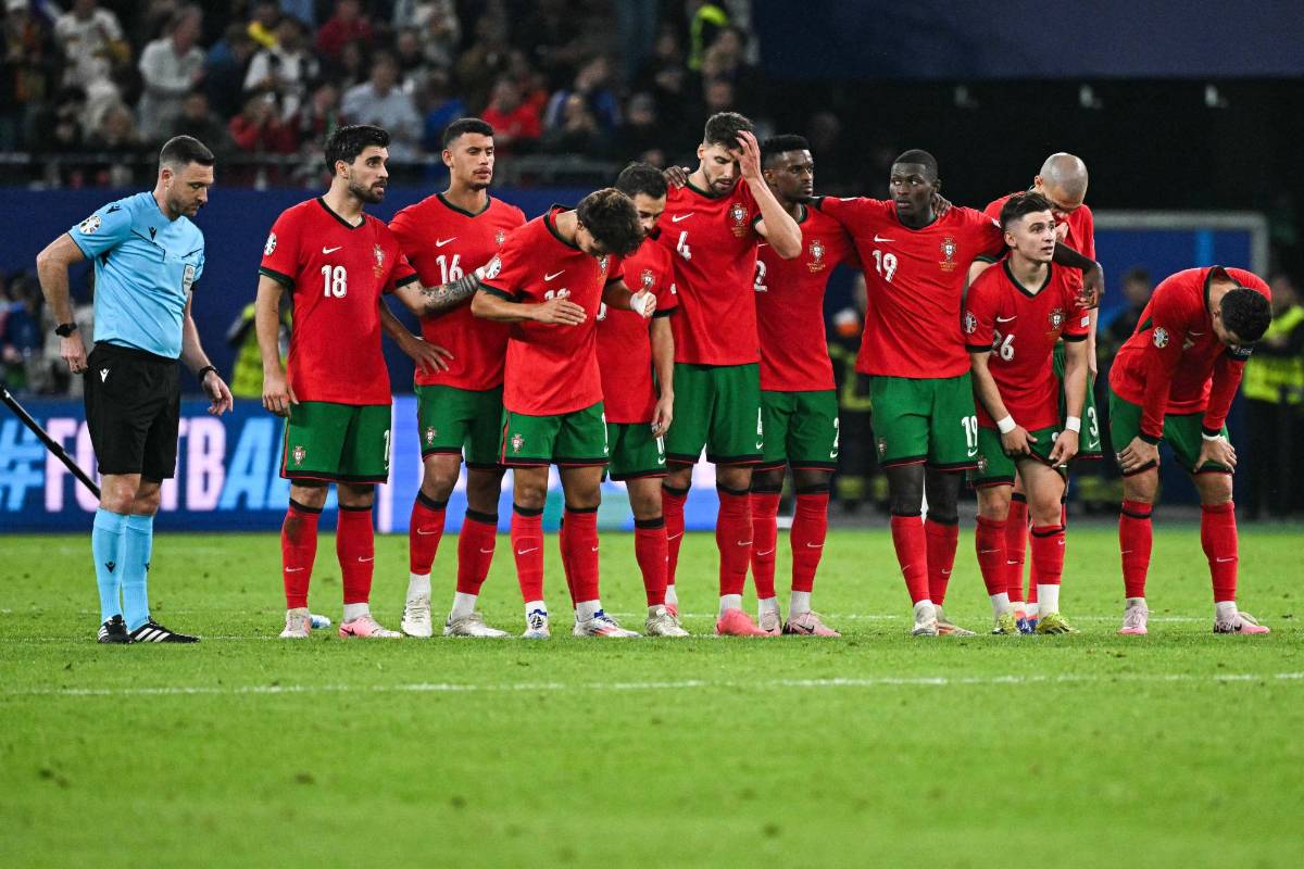 Cristiano Ronaldo se molestó y tomó dura decisión con Joao Félix tras fallar el penal que dejó fuera a Portugal de la Eurocopa