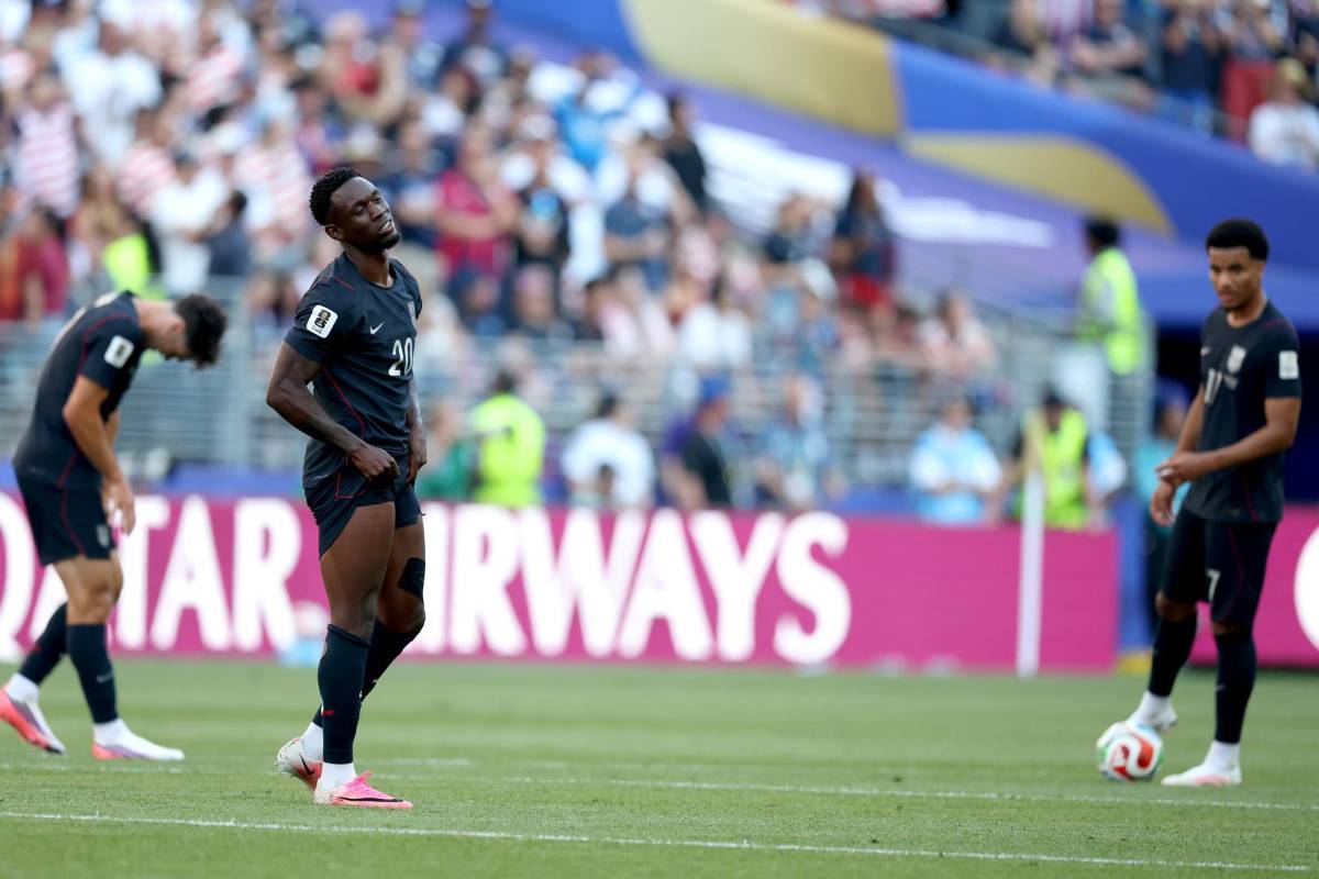 Tremendo enfado de Pochettino por caída de USA, polemica de Balogun y el susto que dio Pulisic