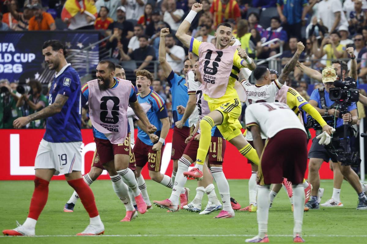 Los 3 errores de Iván Barton, la agresión de Mbappé y la fiesta de España tras meterse a la final del Mundial 2026