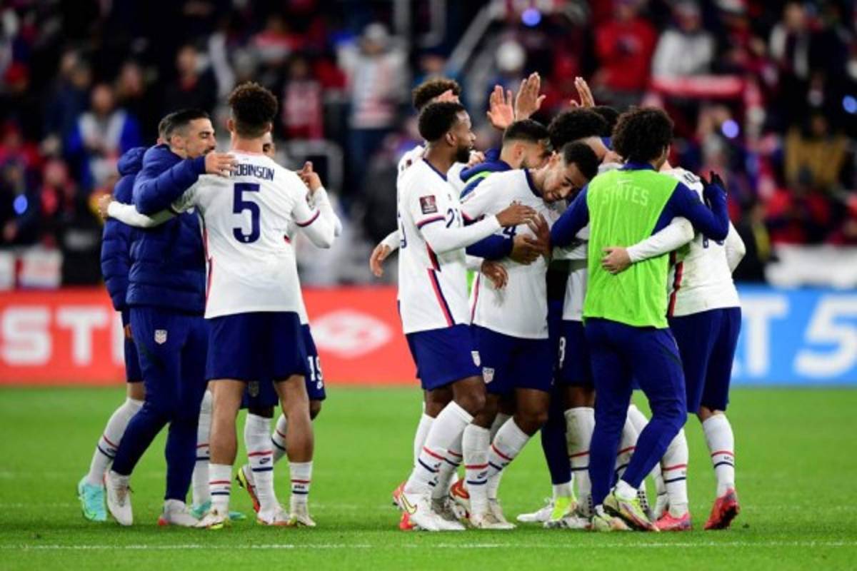 Estados Unidos vs México: las tremendas imágenes que dejó la batalla de titanes en Cincinnati