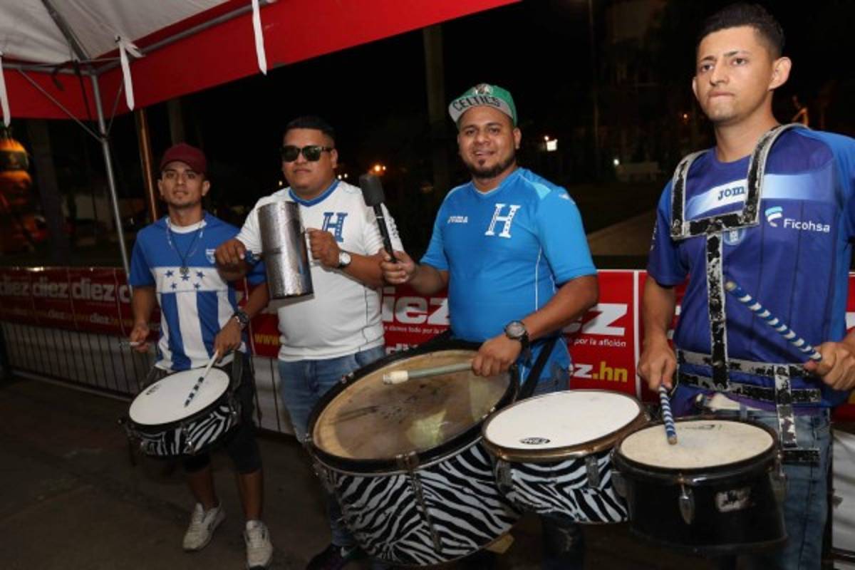 Gran ambiente el que se vivió en el Estadio Virtual de DIEZ