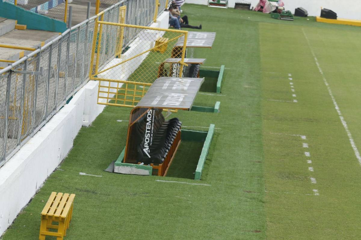 ¡Avanza el mejoramiento de la iluminación! Se han instalado nuevas lámparas en el Morazán para el juego Honduras y México