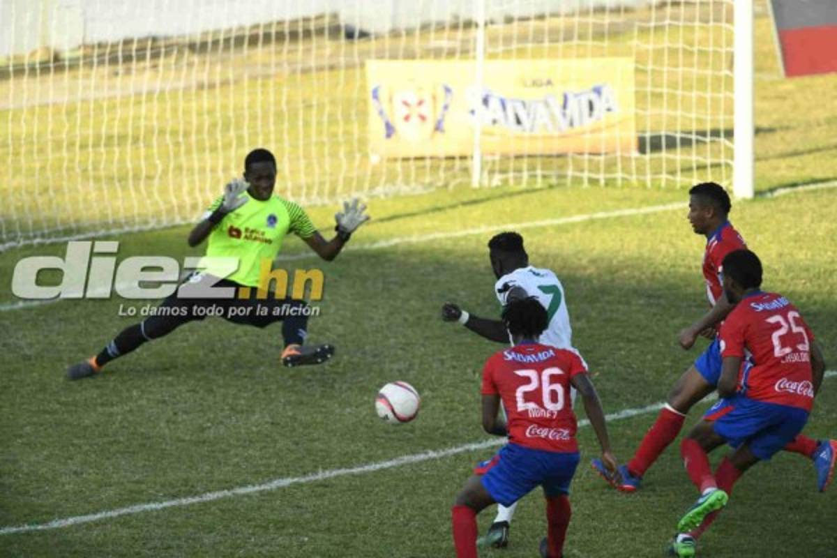 No se vio por TV: Zafarrancho y gas lacrimógeno en Puerto Cortés