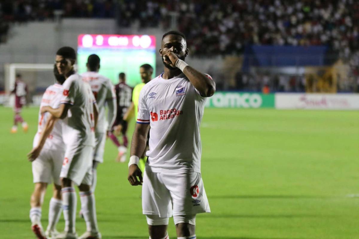 Olimpia celebra en la cara del Saprissa, jugador preocupa y mensaje de la Ultra Fiel
