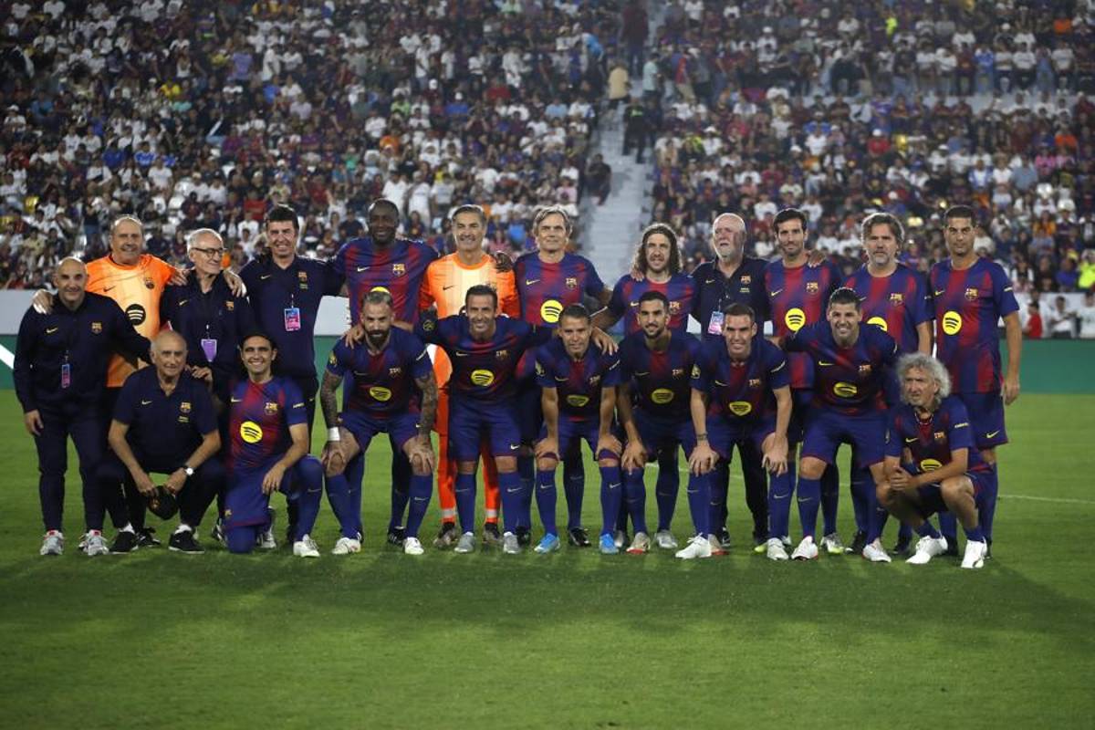 Así se vivió el partido de leyendas de Barcelona y Real Madrid en El Salvador: Yo pensé que estaba en Brasil