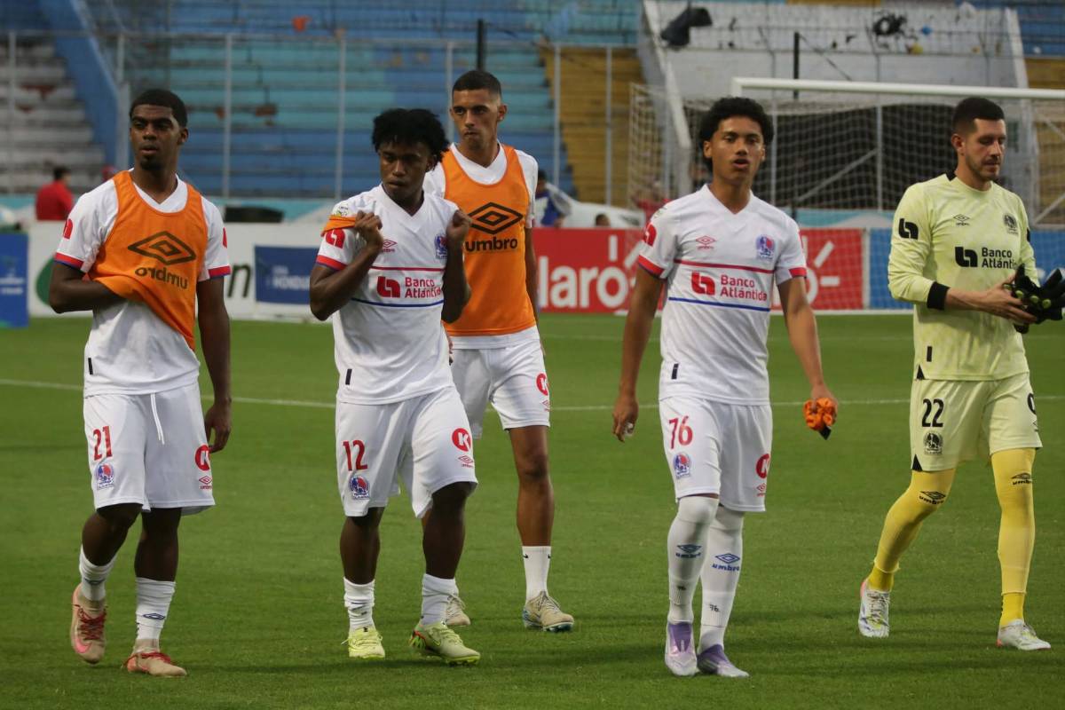 Bella periodista destacó, Saíd se soltó y el 11 que Olimpia no utilizó: así fue el juego donde Victoria no se presentó