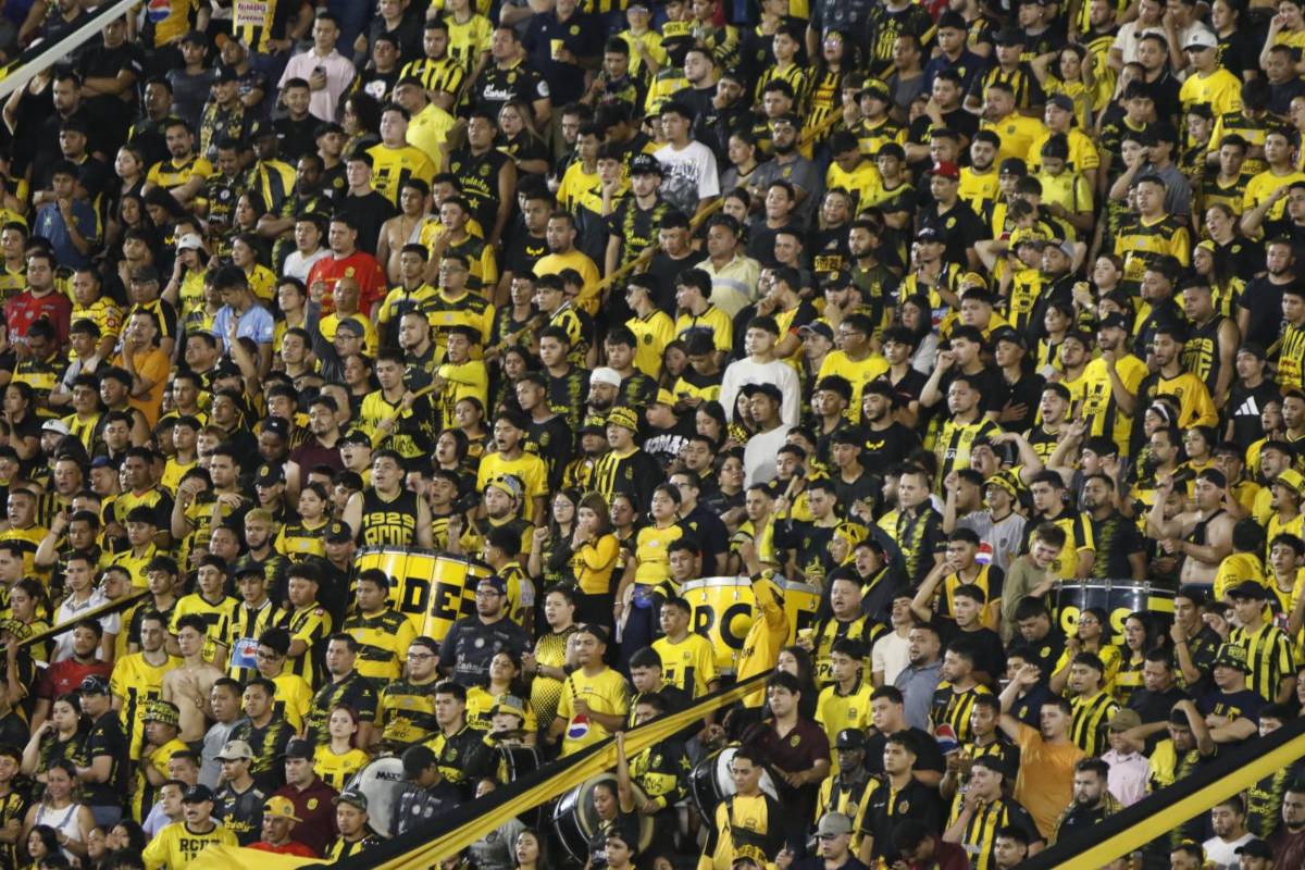 Marathón celebra en la cara de Real España, fracaso aurinegro y locura en el Morazán