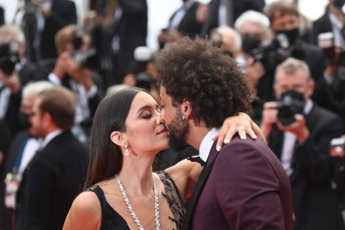 El provocativo vestido de Clarisse Alves, esposa de Marcelo en el Festival de Cannes