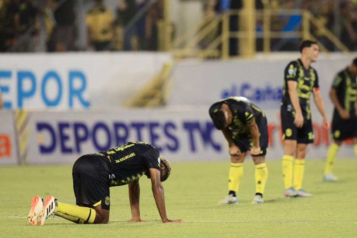 ¿Se metió una chica al partido? Las lágrimas de Edwin Rodríguez, el júbilo de Espinel, el desmayado y lo que hacía Nasralla