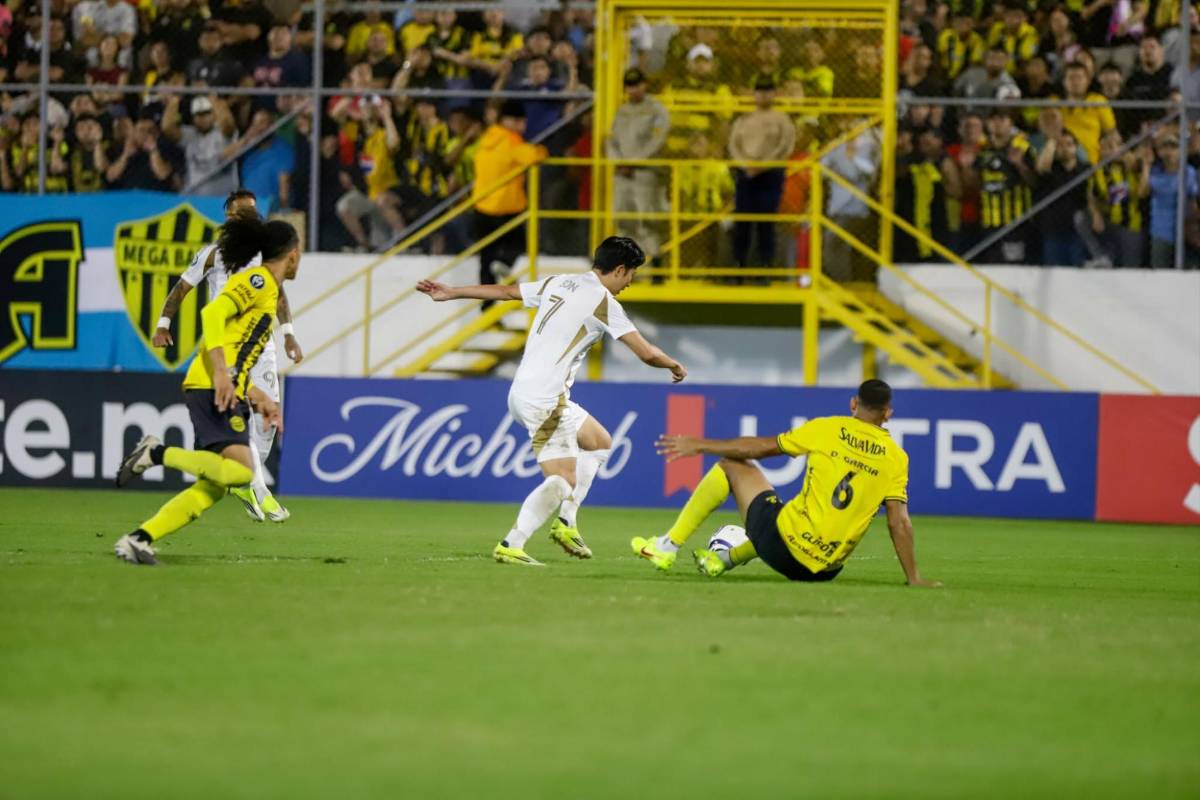 Culpables del bochorno en Concacaf: Real España sufrió la peor goleada a nivel internacional en Honduras