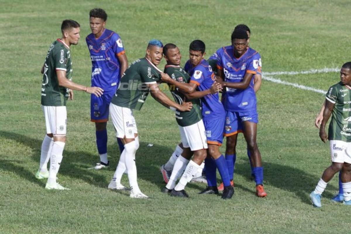 La hermosa 'colocha' que cautivó La Ceiba, reencuentro de figuras y el irrespeto a medidas de bioseguridad