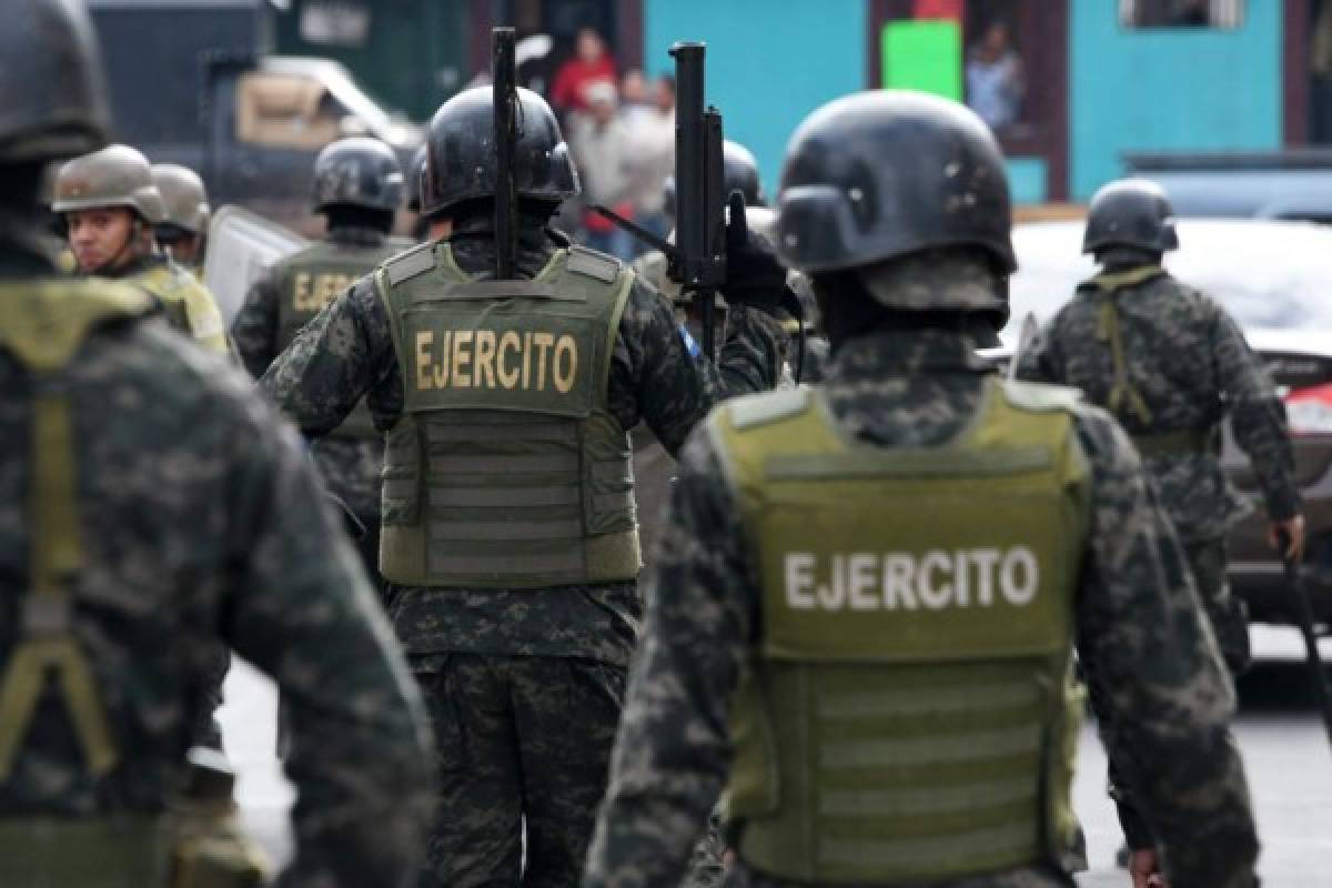 Bloqueos de calles y enfrentamientos dejan protestas en Honduras