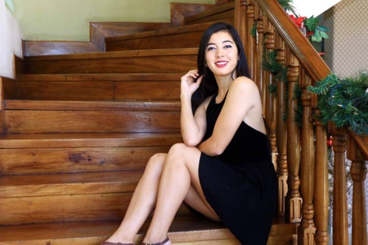 ¡BELLEZA! Así es Carolina Vaquedano, la chica que engalana 180 grados