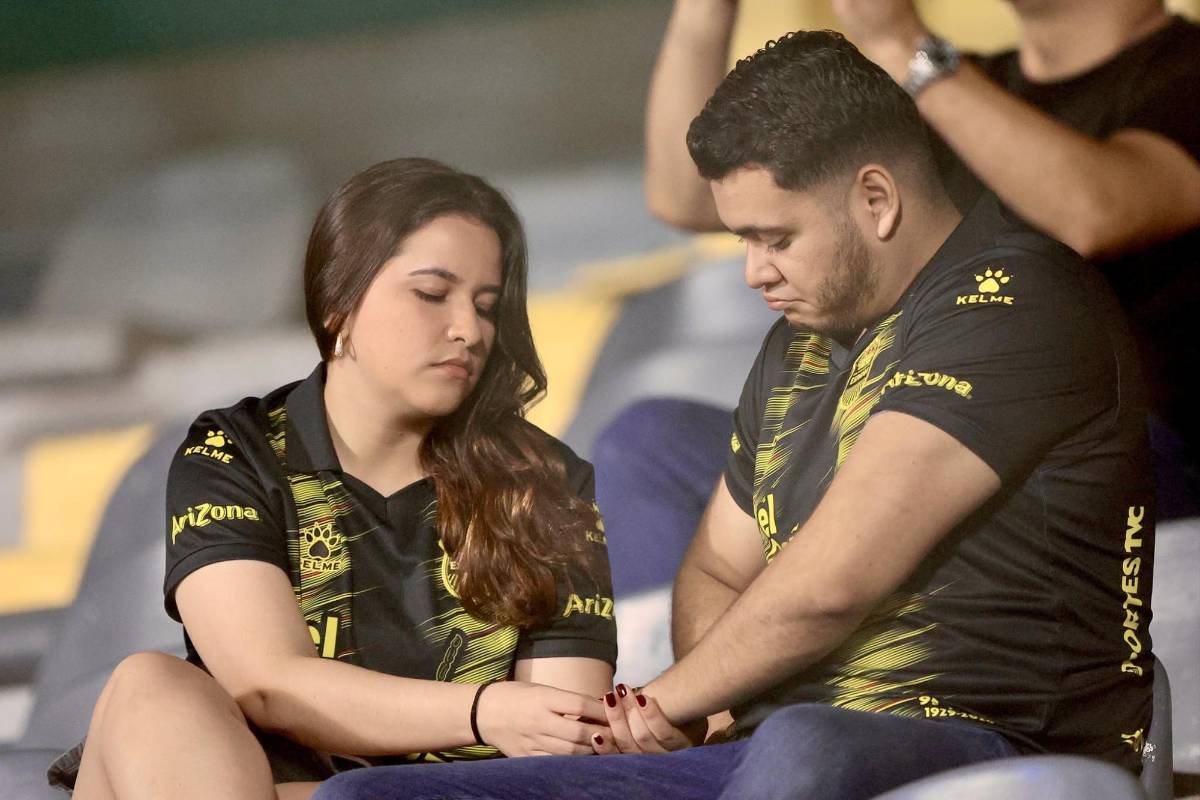 El 'enchachado', la bella princesa, Santa Claus cumpliendo los deseos y el legionario que no juega desde 2023 llega al Morazán