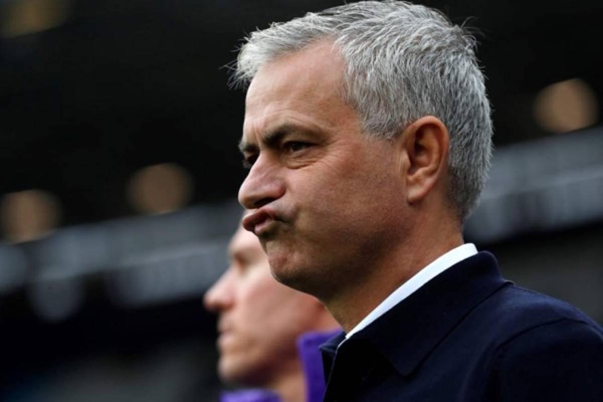 Debut de Mourinho con el Tottenham fue de mucha euforia en casa del West Ham